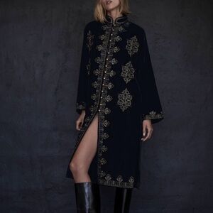 Brand new with tags! Zara Embroidered Kimono, Size L